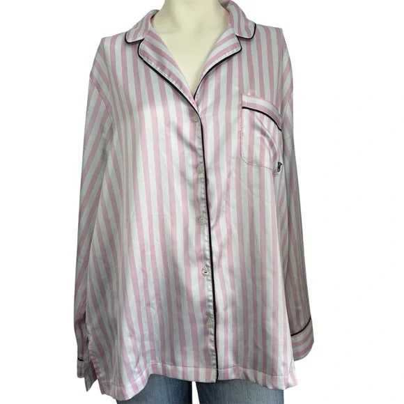 Victoria’s Secret satin stripe night top - Picture 1 of 10